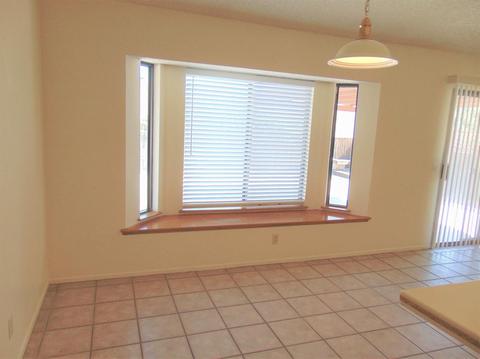 13440 Mountain Dr, Hesperia, CA 92344 photo 9
