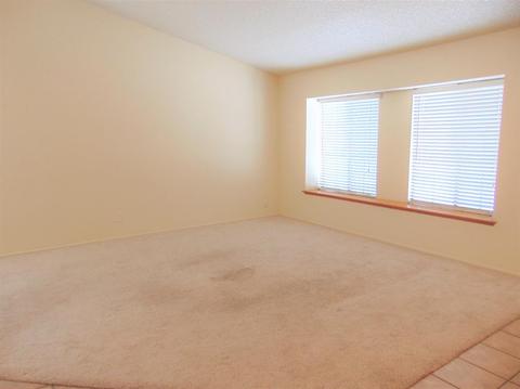 13440 Mountain Dr, Hesperia, CA 92344 photo 3