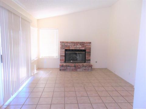 13440 Mountain Dr, Hesperia, CA 92344 photo 6