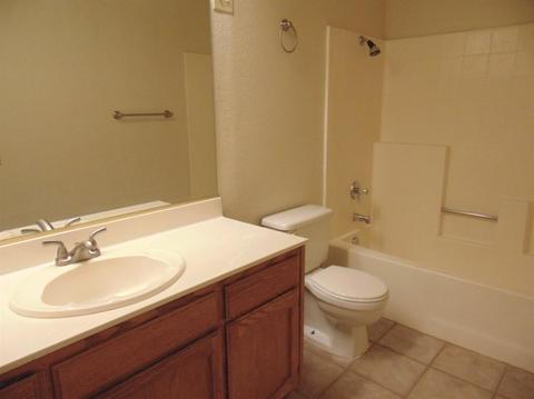 13440 Mountain Dr, Hesperia, CA 92344 photo 14