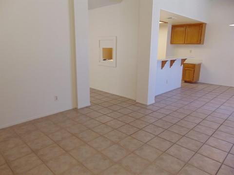 13440 Mountain Dr, Hesperia, CA 92344 photo 8