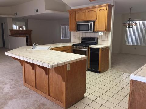 12755 Bay Ln, Apple Valley, CA 92308 photo 11