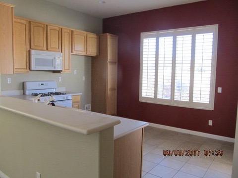 19553 Valley Ct, Apple Valley, CA 92308 photo 4
