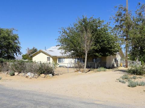 36579 Hillview Rd, Hinkley, CA 92347 photo 1