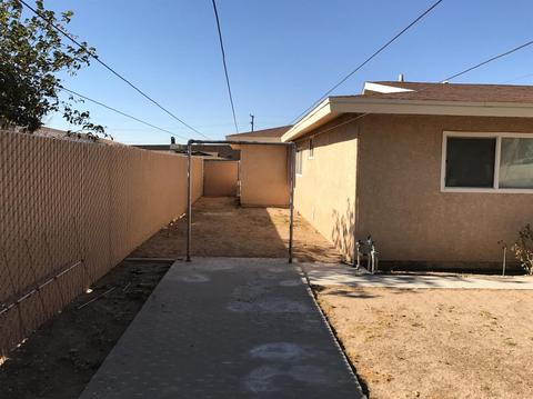 921 Las Amigas Dr, Barstow, CA 92311 photo 15