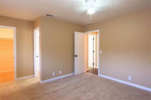 Undisclosed, Apple Valley, CA 92307 photo 17