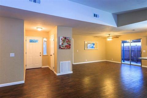 Undisclosed, Apple Valley, CA 92307 photo 9