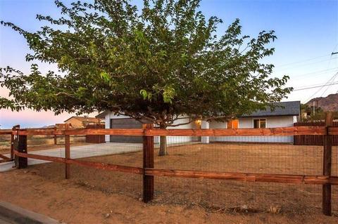 Undisclosed, Apple Valley, CA 92307 photo 2