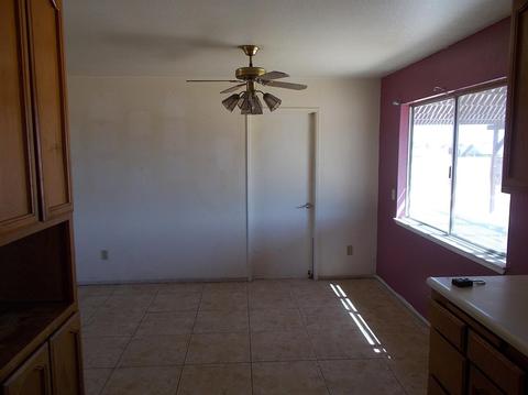 11917 4th Ave, Hesperia, CA 92345 photo 6