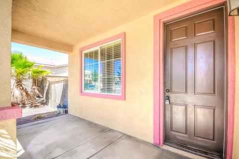 14452 Silent Spring St, Hesperia, CA 92344 photo 4