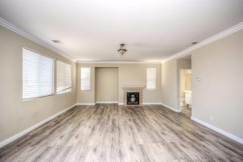 14452 Silent Spring St, Hesperia, CA 92344 photo 10