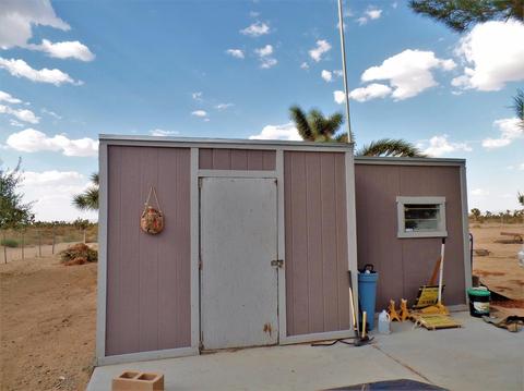 11365 Schlitz Rd, Phelan, CA 92371 photo 12