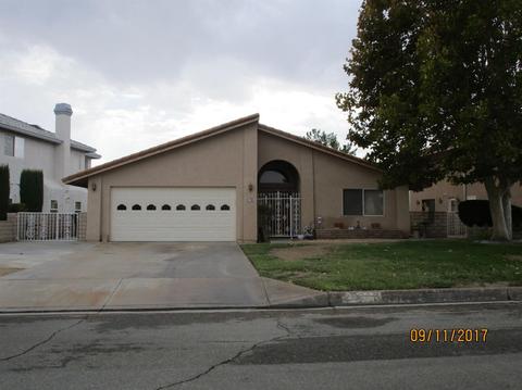 26213 Fleet Ln, Helendale, CA 92342 photo 1
