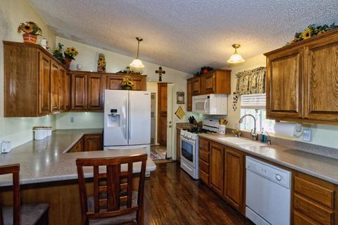 11555 Buttonwood St, Phelan, CA 92371 photo 20