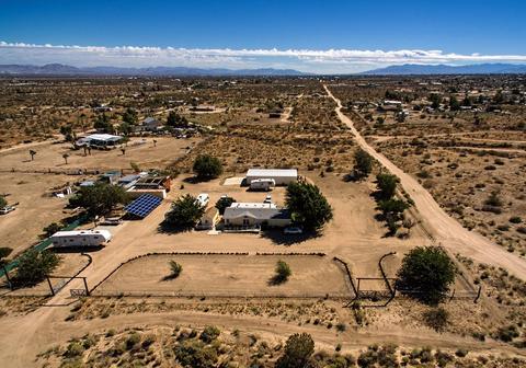 11555 Buttonwood St, Phelan, CA 92371 photo 33