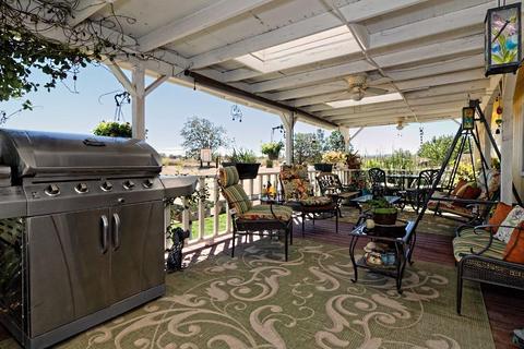 11555 Buttonwood St, Phelan, CA 92371 photo 13