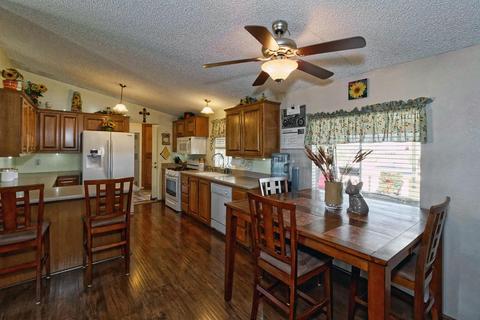 11555 Buttonwood St, Phelan, CA 92371 photo 22