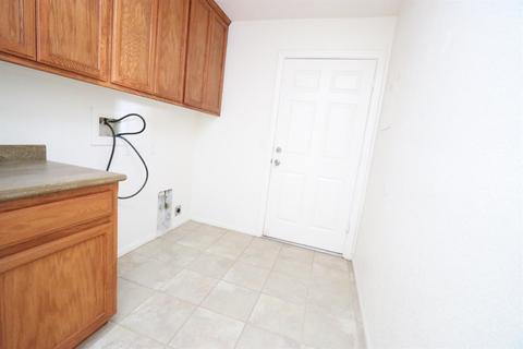 280 Armory Rd, Barstow, CA 92311 photo 8