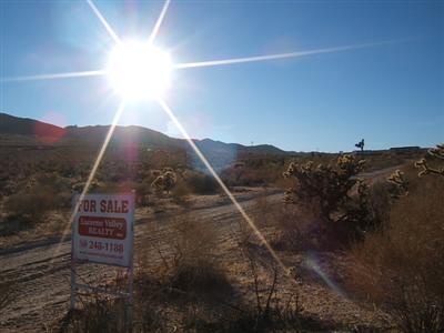 28522 Sutter Rd, Lucerne Valley, CA 92356 photo 2