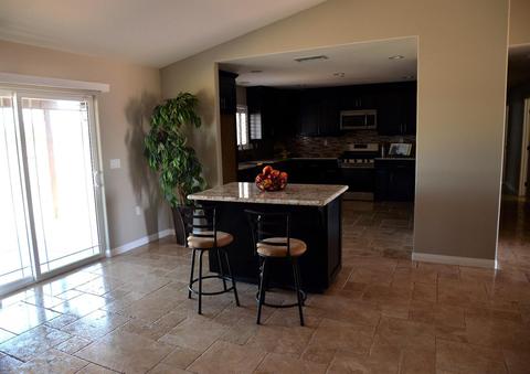 8253 6th Ave, Hesperia, CA 92345 photo 8