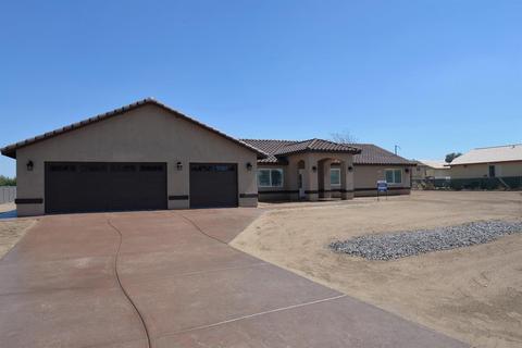 8253 6th Ave, Hesperia, CA 92345 photo 1