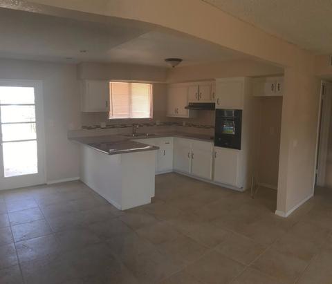 18270 Hinton St, Hesperia, CA 92345 photo 2
