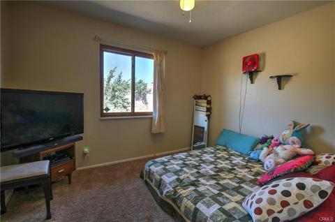 8030 Hemlock Ave, Hesperia, CA 92345 photo 14