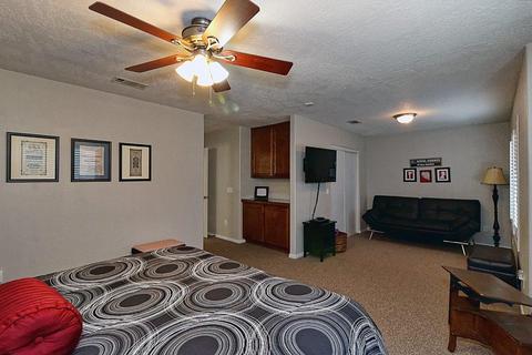 Undisclosed, Hesperia, CA 92345 photo 32