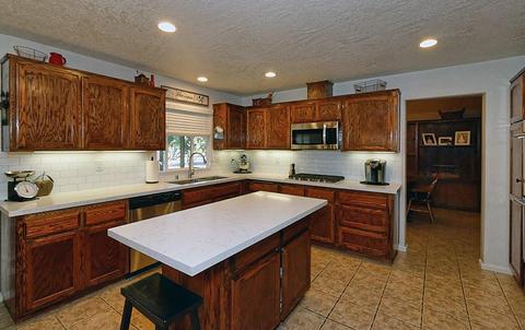 Undisclosed, Hesperia, CA 92345 photo 18