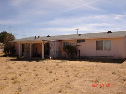 Undisclosed, Apple Valley, CA 92308 photo 11
