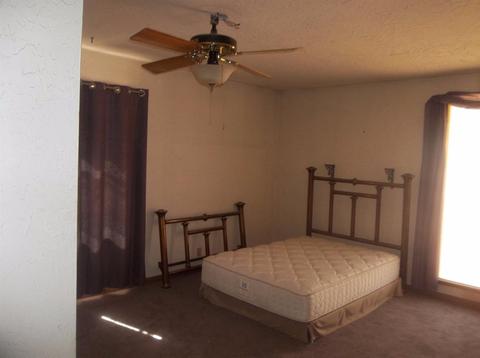 9877 Flora Vista Rd, Apple Valley, CA 92308 photo 23