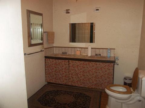 9877 Flora Vista Rd, Apple Valley, CA 92308 photo 20