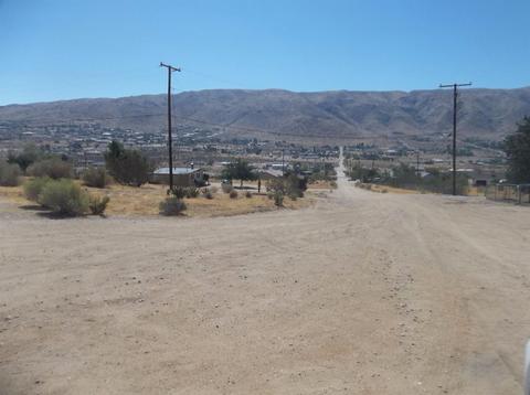 9877 Flora Vista Rd, Apple Valley, CA 92308 photo 12