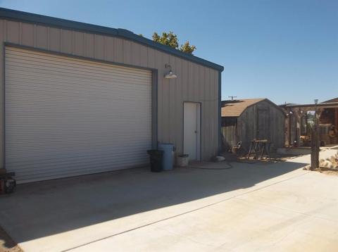 9877 Flora Vista Rd, Apple Valley, CA 92308 photo 3