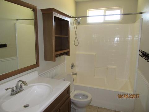 22203 Klickitat Ave, Apple Valley, CA 92307 photo 11