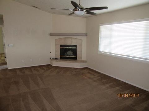 22203 Klickitat Ave, Apple Valley, CA 92307 photo 5