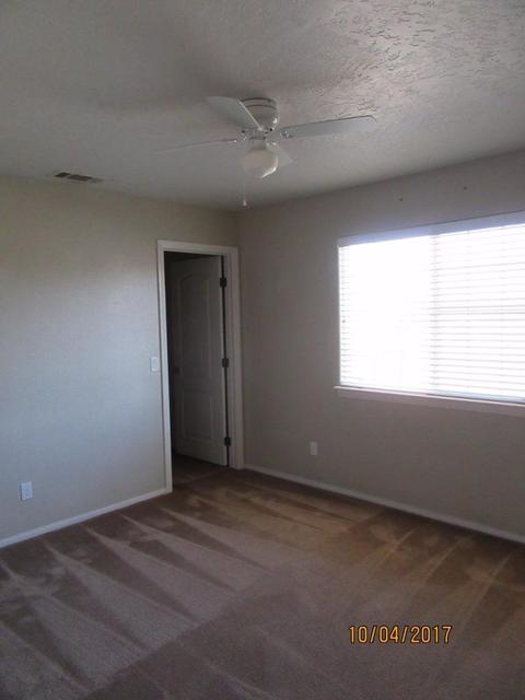 22203 Klickitat Ave, Apple Valley, CA 92307 photo 12