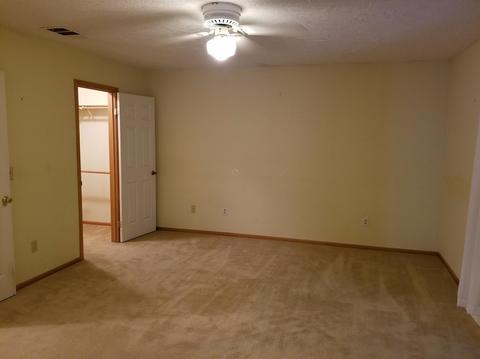 Undisclosed, Apple Valley, CA 92307 photo 12