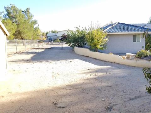 Undisclosed, Apple Valley, CA 92307 photo 26