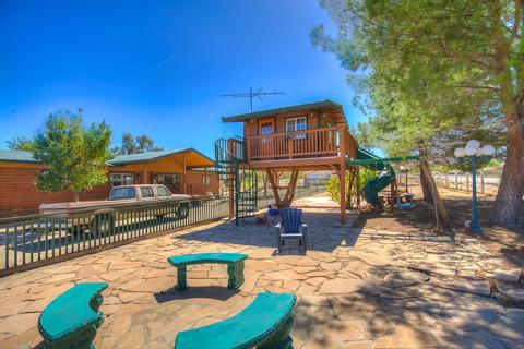 9503 Colfax Rd, Pinon Hills, CA 92372 photo 56