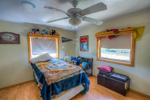 9503 Colfax Rd, Pinon Hills, CA 92372 photo 52