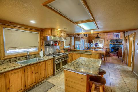 9503 Colfax Rd, Pinon Hills, CA 92372 photo 28