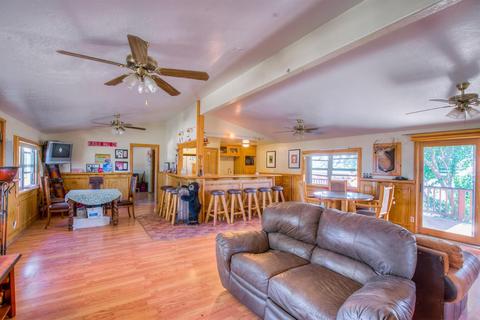 9503 Colfax Rd, Pinon Hills, CA 92372 photo 48