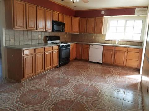 26878 Blue Water Rd, Helendale, CA 92342 photo 9
