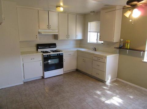 Undisclosed, Hesperia, CA 92345 photo 3