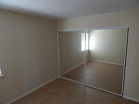 18268 Verano St, Hesperia, CA 92345 photo 16