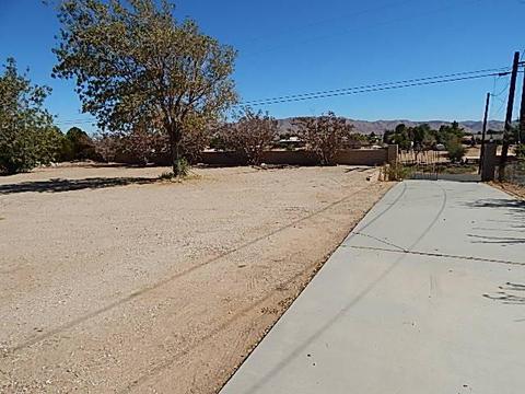 18268 Verano St, Hesperia, CA 92345 photo 29