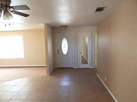 18268 Verano St, Hesperia, CA 92345 photo 13