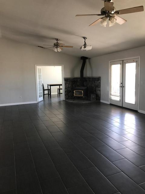 7181 7th St, Phelan, CA 92371 photo 3