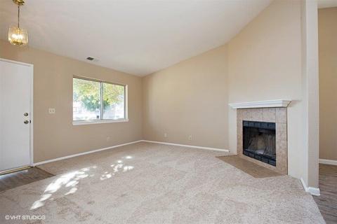 9598 Choiceana Ave, Hesperia, CA 92345 photo 4